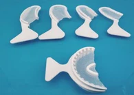 Taka leveä leipäteksti purra vaikutelman tarjottimet